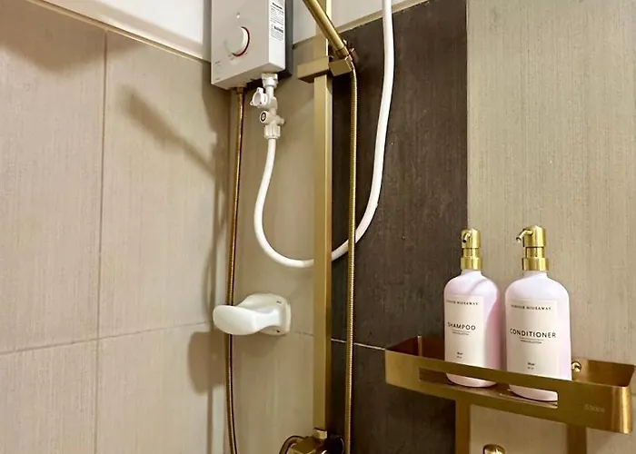 Warm & Homey Staycation 4*
